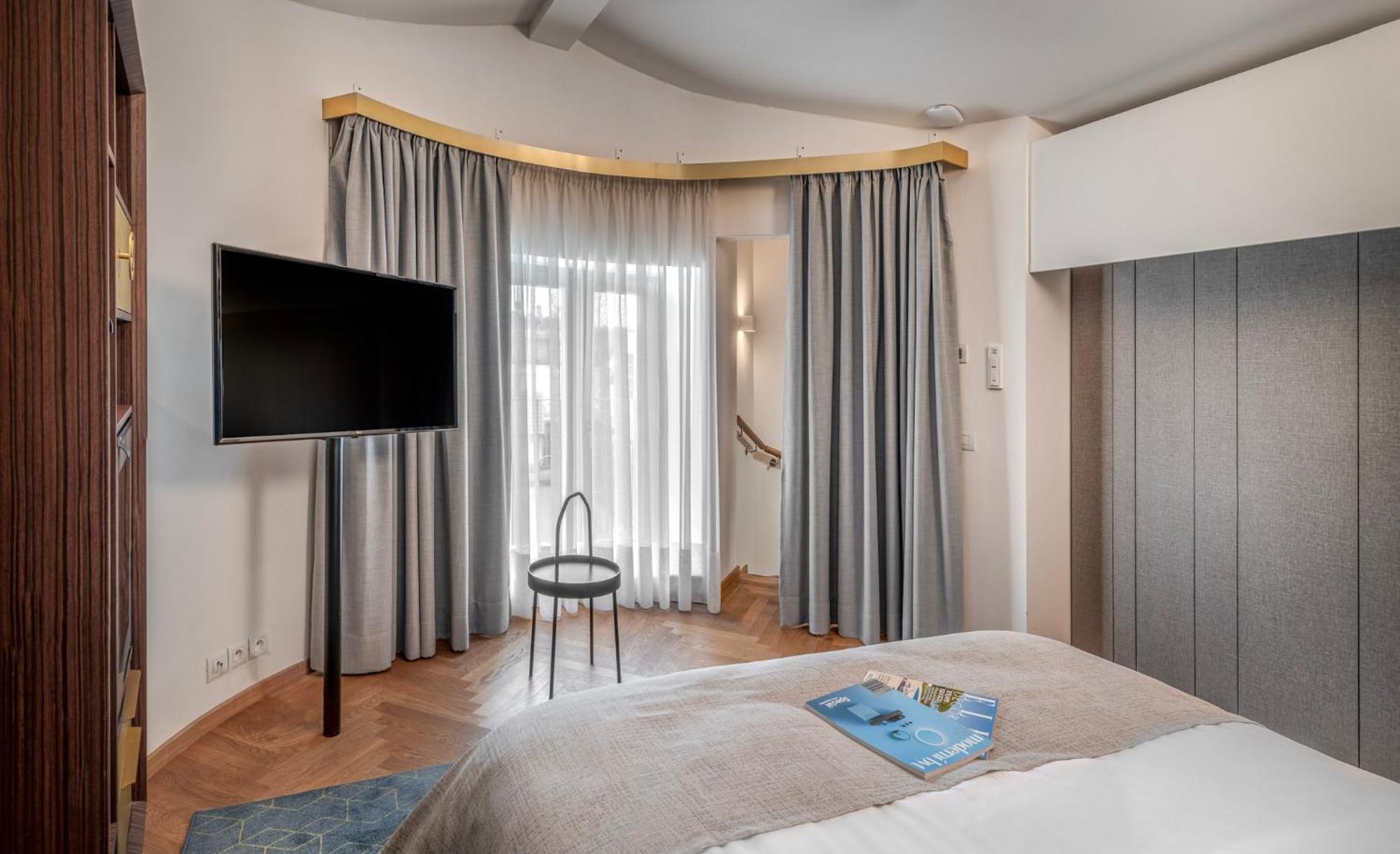 Maisonette,1608820250:JPEG